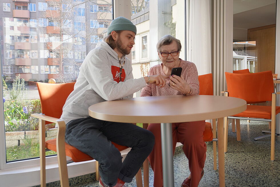 Brücken zwischen virtuellem und realem Engagement (Foto: Jana Weßling)