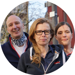 Gruppenfoto: Jürgen Maubach, Ursula Hahmann, Dr. Annette Jantzen 